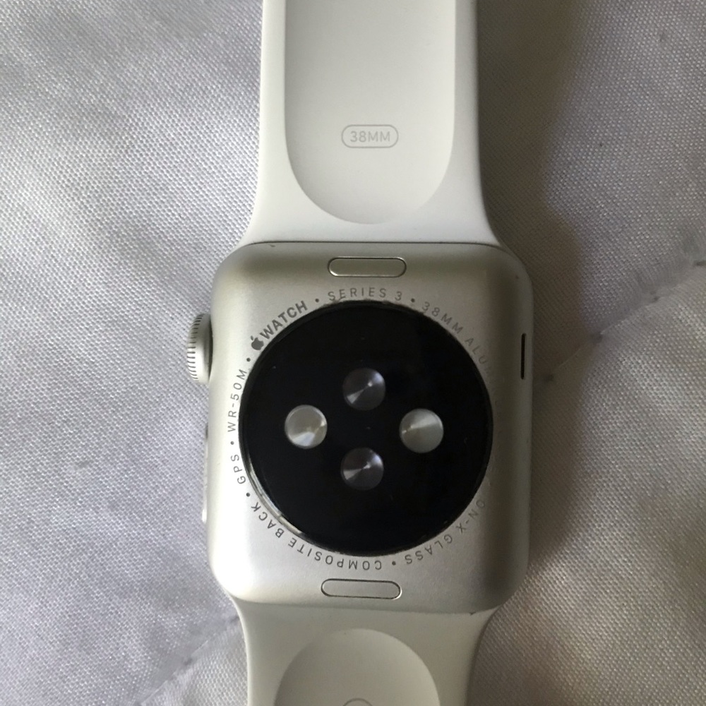 Apple Watch Series 3 - Picture 13 of 16